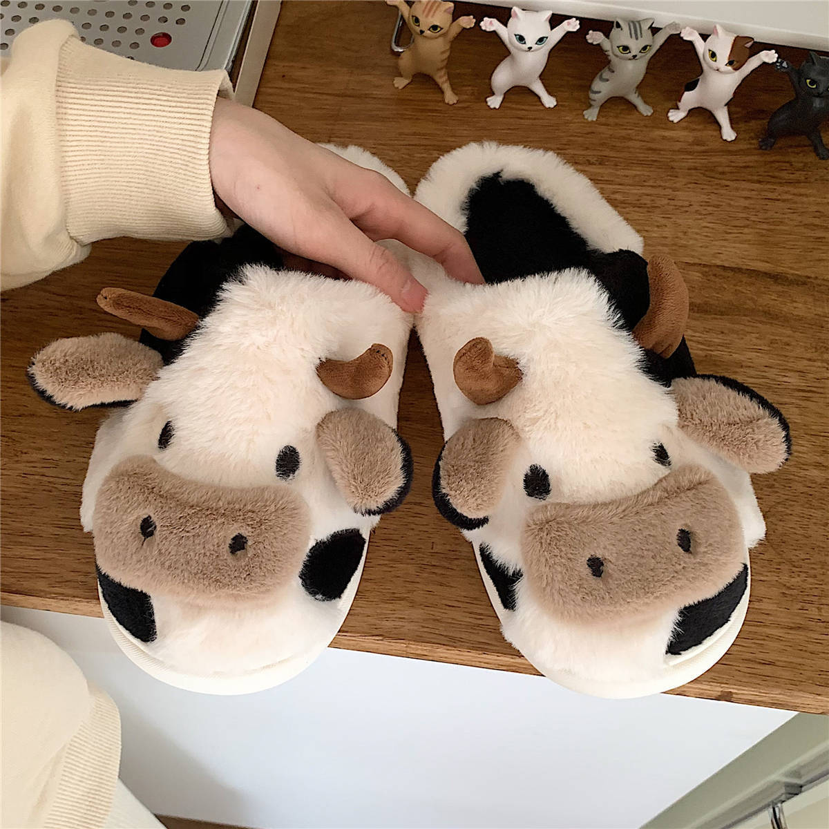 Kawaii Cow Cuddle Slippers™