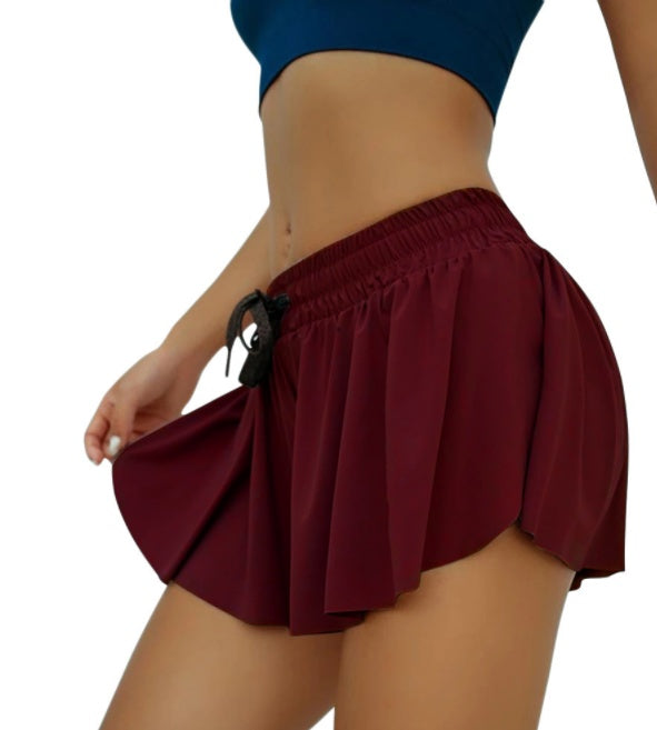 BreezeFit Yoga Shorts ™