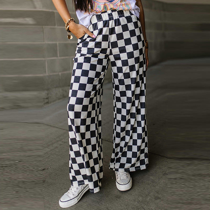 PlaidChic Wide-Leg Pant™