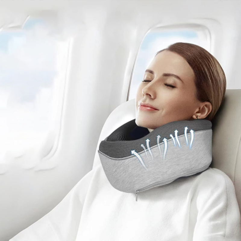 TravelNest Pillow™