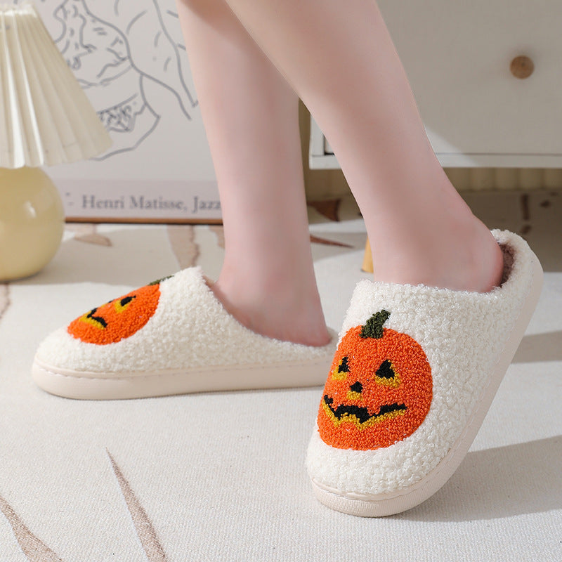 Pumpkin Pals Cozy Slippers™