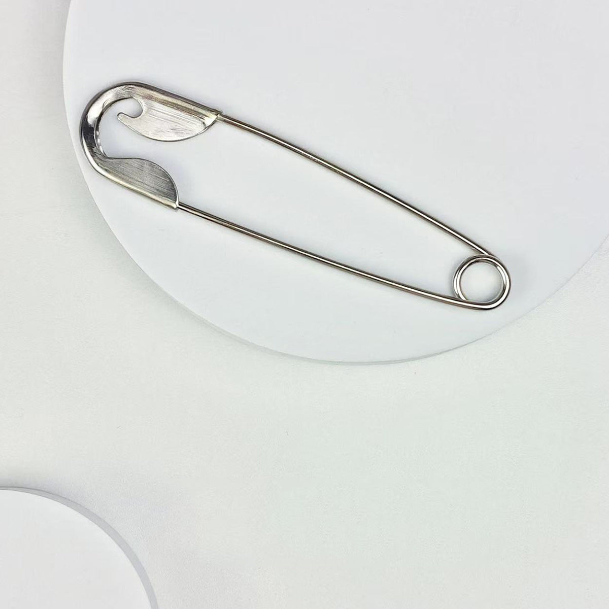 Oversized Safety Pin Clip™